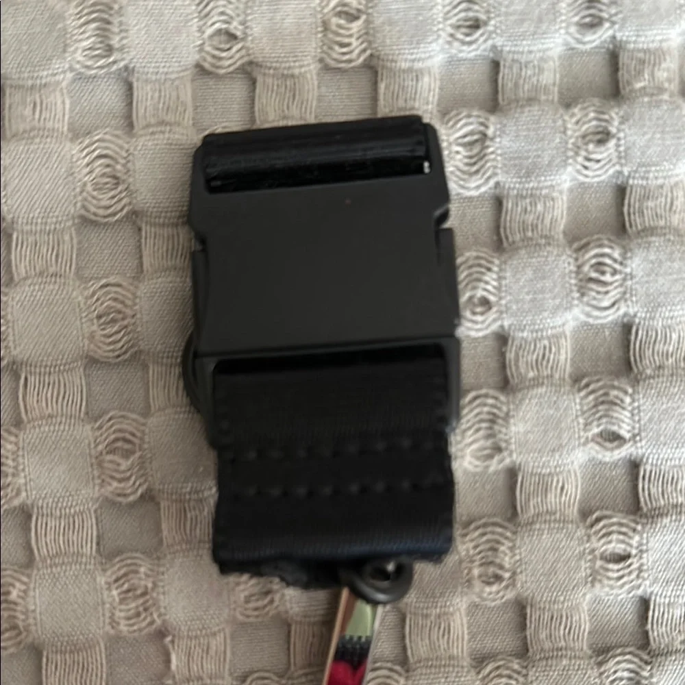 MZ Wallace Black and White mini pouch with Keychain clip - Picture 4 of 5